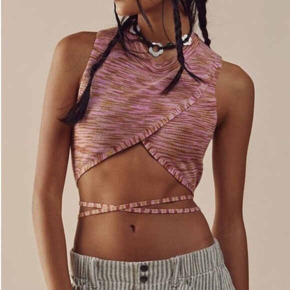 Free People Tops - NWOT FREE PEOPLE medium Miami nights knit top light weight